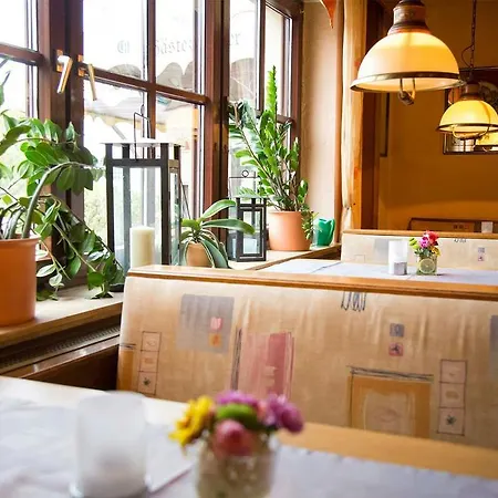 Gæstehus Traditionsgasthof Zum Luedertal Bimbach