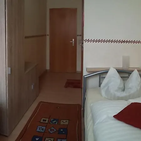 Traditionsgasthof Zum Luedertal 3* Bimbach