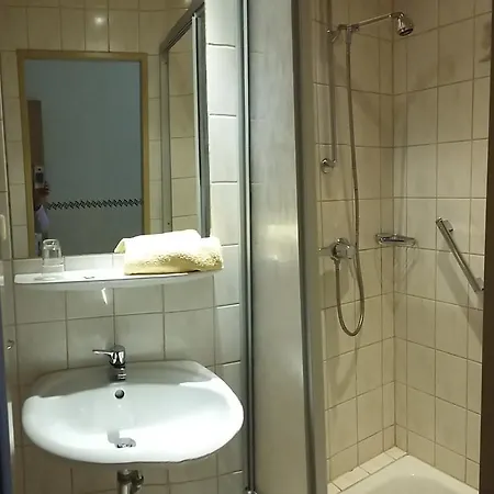 Traditionsgasthof Zum Luedertal 3*